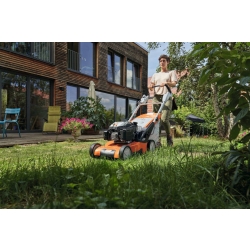 Kosiarki trawnikowe STIHL